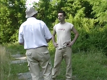 Amateur babe in arms gets her mouth and acquisitive pussy stuffed with a massive cock