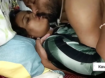 Kavita plus Tatya's homemade Indian threesome: Desi, kissing, plus more!