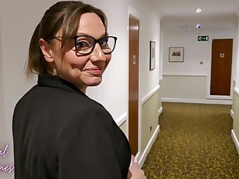 Hot MILF with fat natural tits gets seduced by motel boss and gets showered