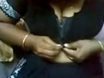 Tamil Aunty gets a firm boink-festival from a youthfull man with his BIG BLACK COCK