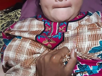 Super-fucking-hot Malay mommy gets brutally boinked and creamed on her arse in supah-sizzling act