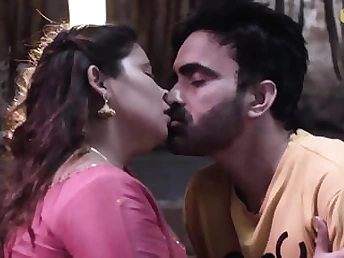Massive-boobed Indian amateur gets her magnificent ass banged in Open Arm Chull Hindi flick