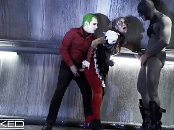 Harley Quinn gets brutally double-teamed by Joker & Batman in Nefarious cosplay scene