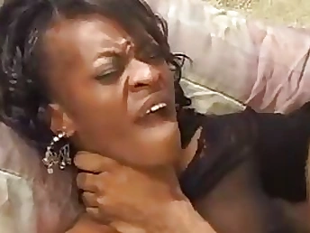 Black whore gets her neck chocked and inserted