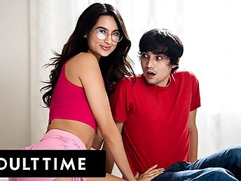 Stepsis Eliza Ibarra gets her brilliant figure tricked & screwed by stepbro Ricky Spanish after accidentally dressed in glasses