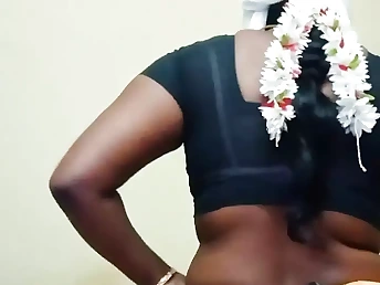 Indian Tamil aunty romance audio