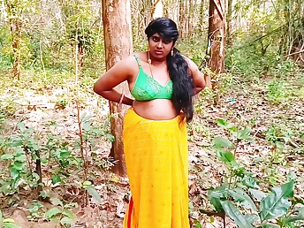 Hot Indian bhabi gets her petite body pounded wide of her hubby's petite old bag