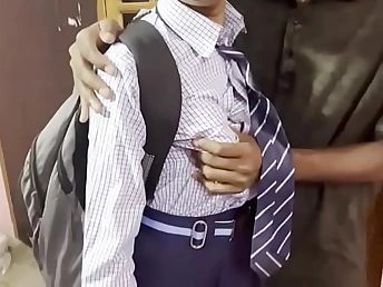 Indian GIRLFRIEND gets her taut labia increased hard by bootie boinked hard by her Boyfriend's enormous dark-hued spunk-pump in hard-core doggie-style act