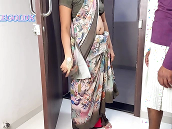 Desi Aunty gets her tight pussy pounded wits Joe for being unemployed