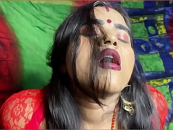 Splendid Indian Aunty Naeem gets torn up by Neighborhood Dude Viral Mms Xvideos with Hindi audio