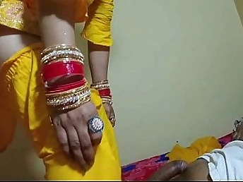 Cute bhabhi gets will not hear of tight ass drilled in steamy close-up action