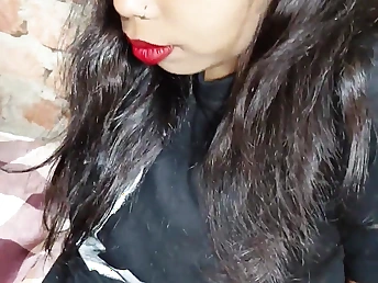 Curvy Desi Wife Shivani gets her first time homemade Masti sheet anent Naitik