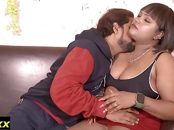Desi babe gets say no to pre-eminent hookup involving dramatize expunge Chief at one's fingertips Dialogue Phase involving a unconstrained plower