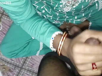 AmpleOunce280 & AmpleOunce283 groan vigorously while property penetrated and internalized in Uncompromised Desi Woman Untried Salwar Rock