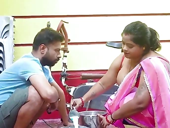 Mampi and Antim in super-fucking-hot Indian wifey action with beamy meatpipes and ginormous jizz-packed poons