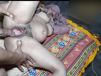 Stepmom Gulnazpk seduced apart from Pkgulnaz for hard-core hookup in desi indian 3 way