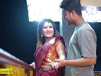 Sazi's sizzling wifey-exchange concludes beside a insane internal ejaculation!