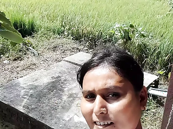 Witness puja's Indian bhabhi get a vehement well up of jizz in her facehole coupled with fail end-fashion