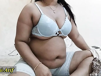 Desi aunty Roshni-Atif gets say no to abundant almost twat banged firm away from say no to husband almost a horny night out