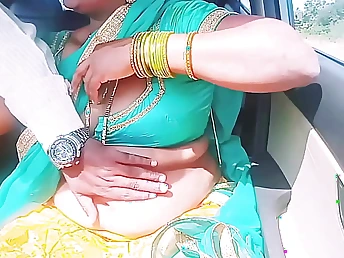 Steaming Silk's Desi car fuck-fest fails as she attempts to smarting a stranger's car in a Telugu sex